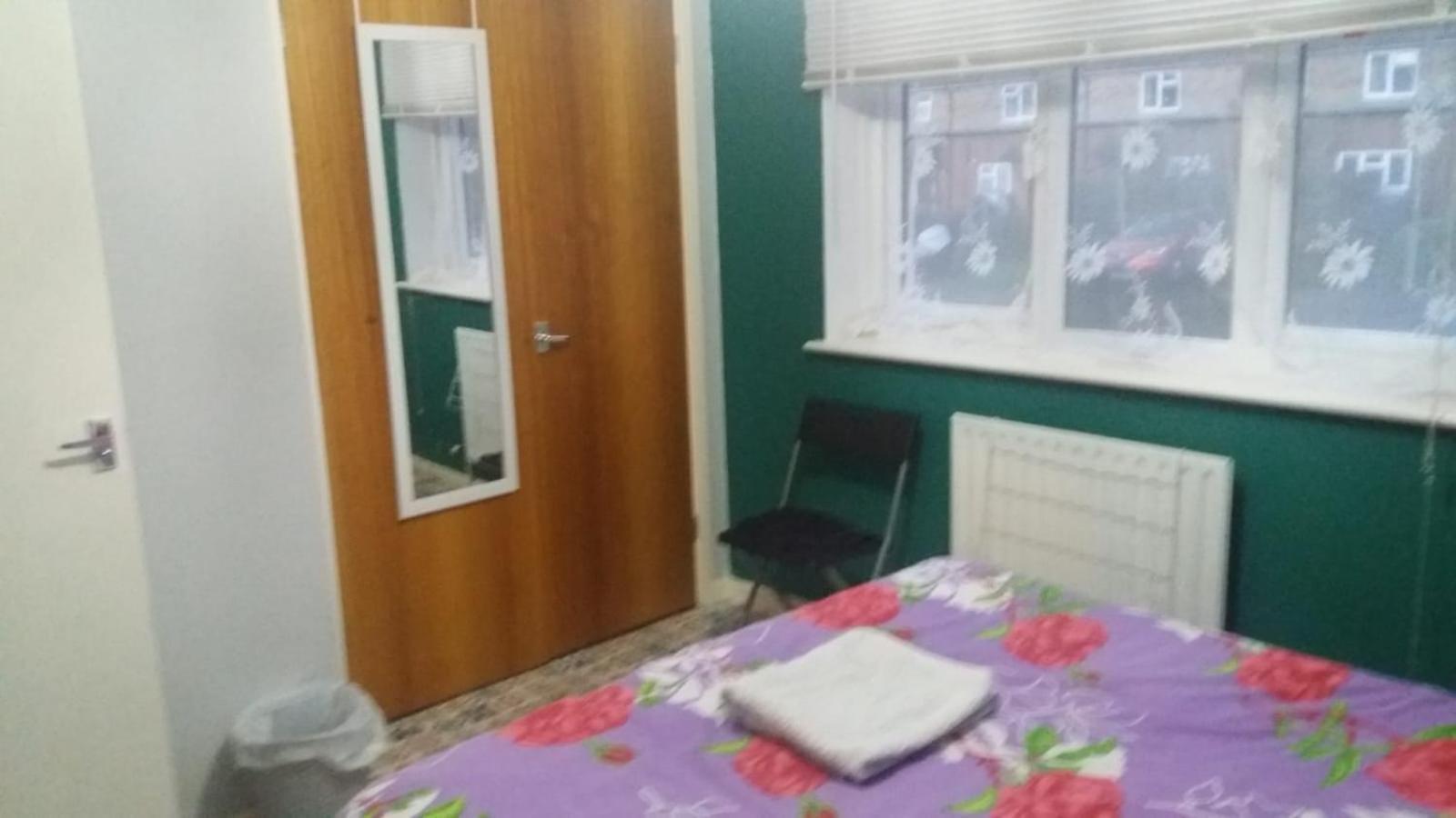 Spacious Double Room Located Within Walking Distance To Seaside And Town Dover Exteriér fotografie